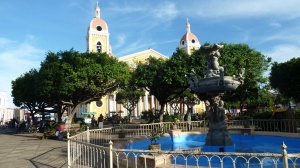 Plazaen i sentrum av Granada.